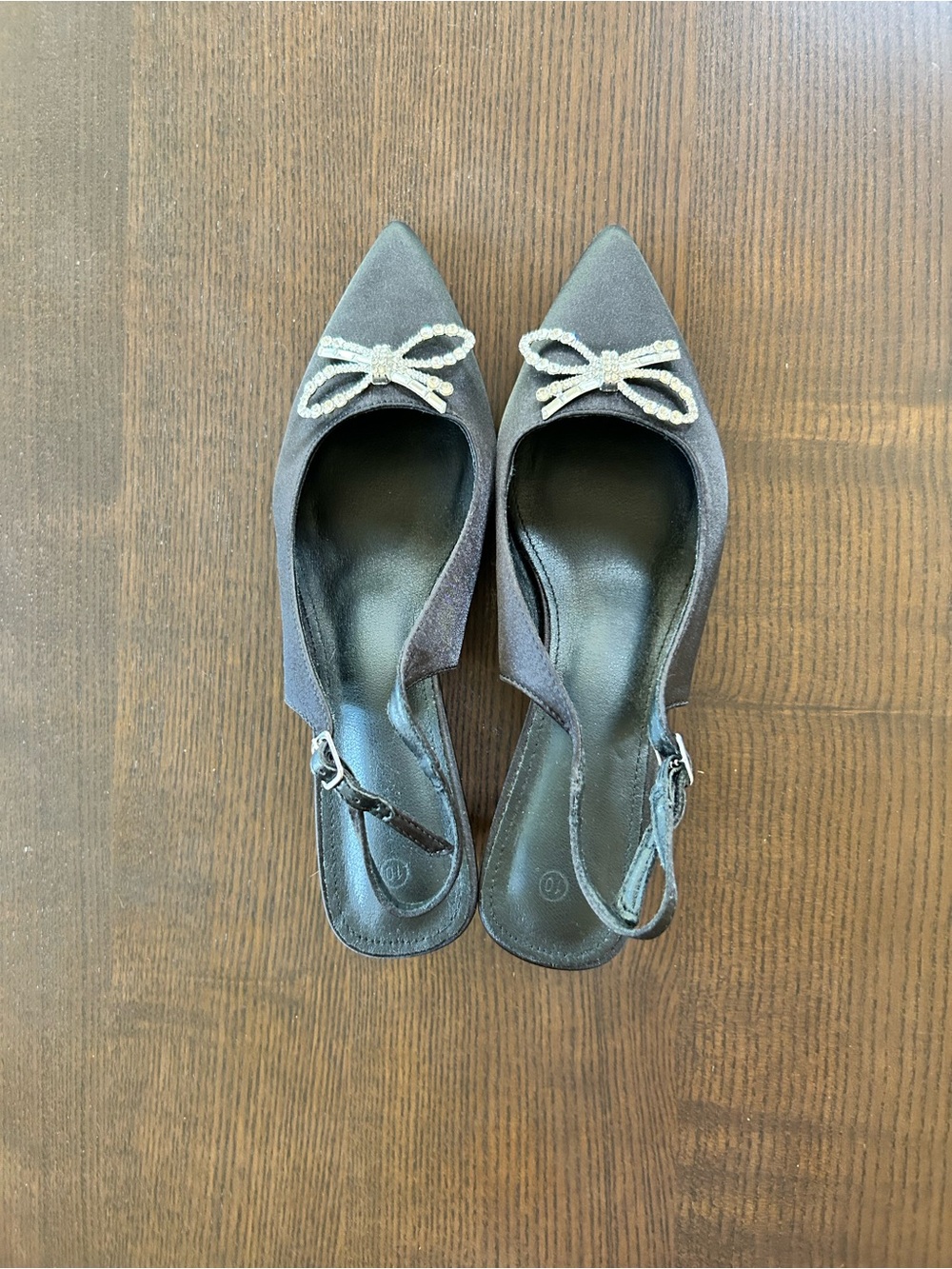 Amazon Black Pointed Slingback Heels with Sparkling Bow